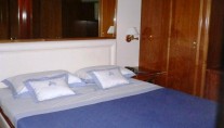 KINGFISH OF LONDON -  Master Cabin 2